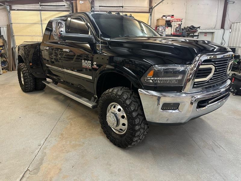 RAM 3500 Longhorn Mega Cab 4WD DRW 2014