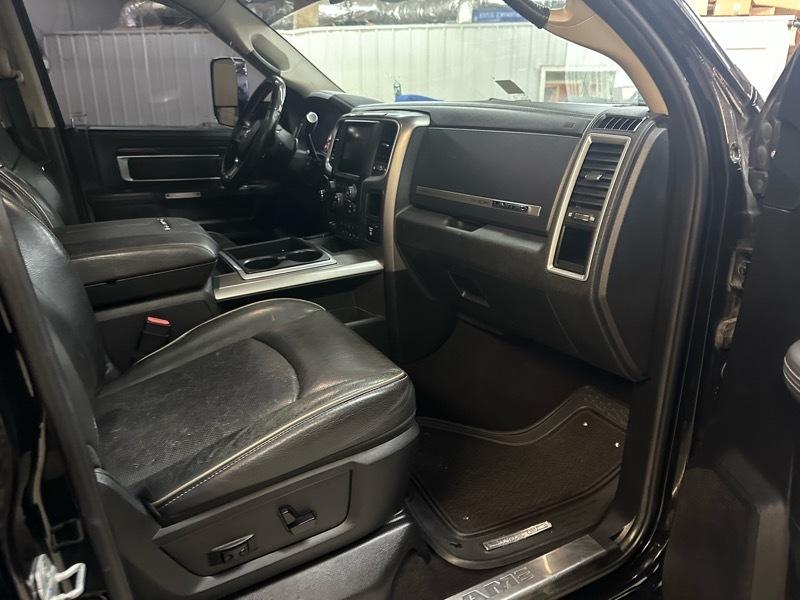 RAM 3500 Longhorn Mega Cab 4WD DRW 2014