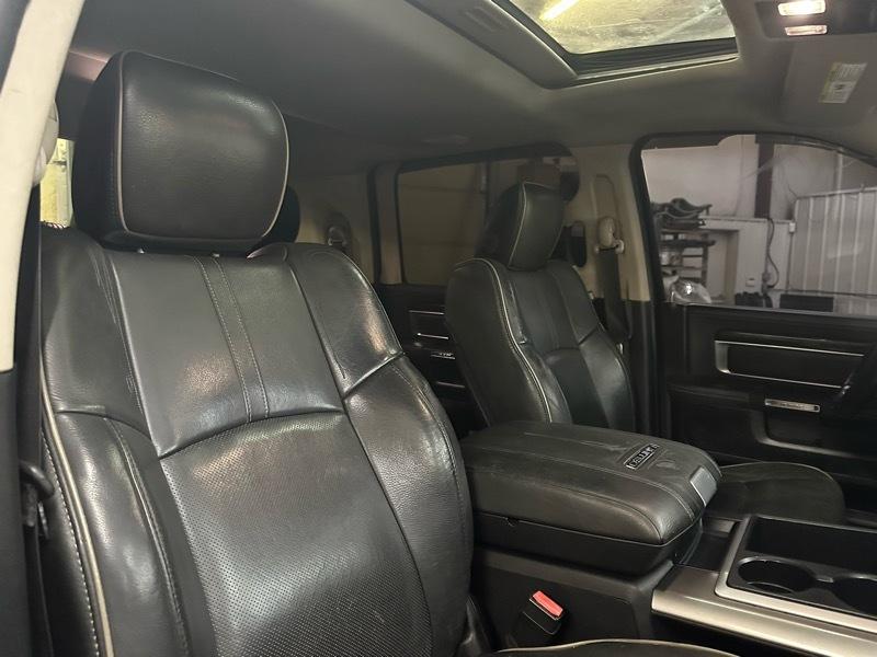 RAM 3500 Longhorn Mega Cab 4WD DRW 2014