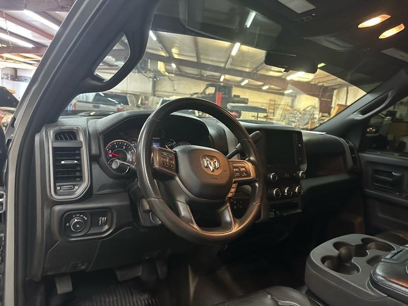 RAM 2500 Tradesman Crew Cab SWB 4WD 2021