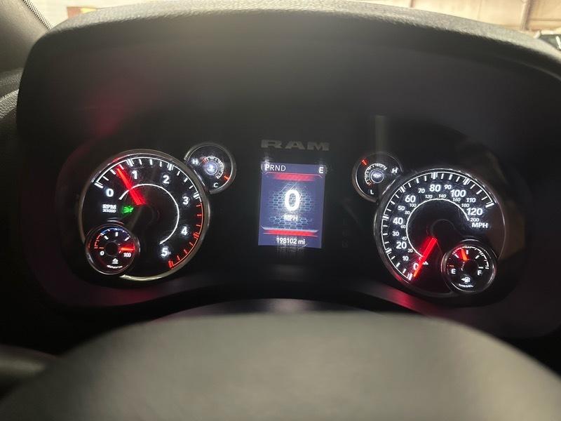 RAM 2500 Tradesman Crew Cab SWB 4WD 2021