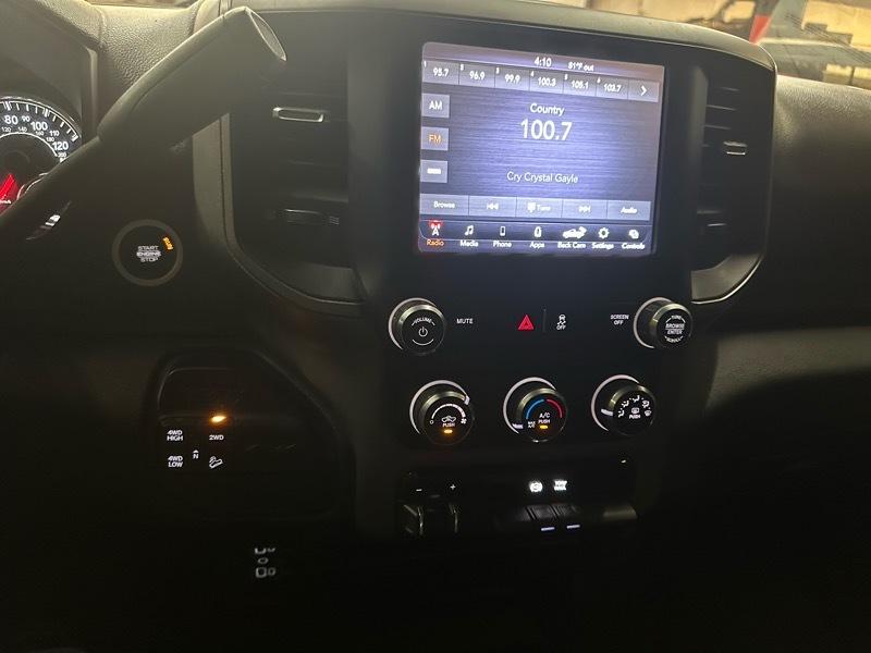 RAM 2500 Tradesman Crew Cab SWB 4WD 2021