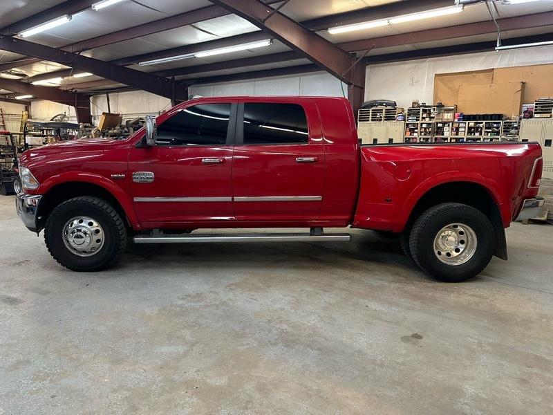 RAM 3500 Longhorn Mega Cab 4WD DRW 2015