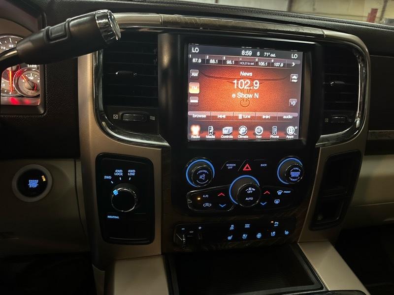 RAM 3500 Longhorn Mega Cab 4WD DRW 2015