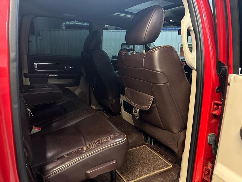 RAM 3500 Longhorn Mega Cab 4WD DRW 2015