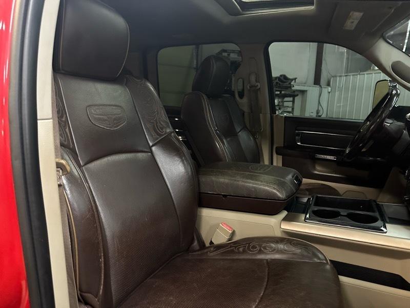 RAM 3500 Longhorn Mega Cab 4WD DRW 2015