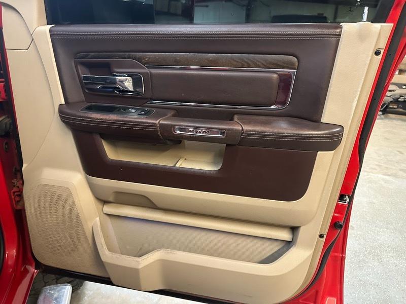 RAM 3500 Longhorn Mega Cab 4WD DRW 2015