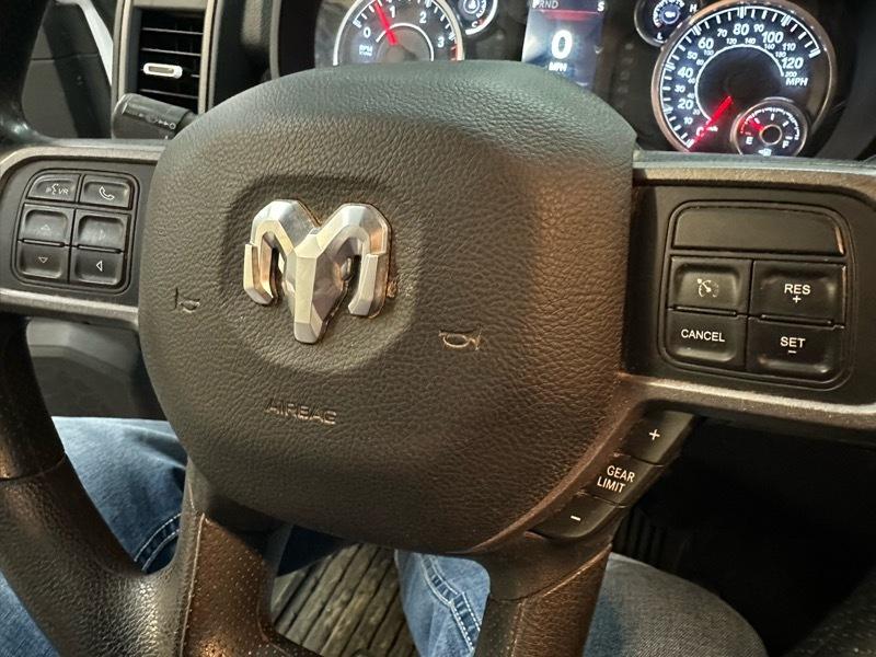 RAM 3500 Tradesman Crew Cab 4WD 2022