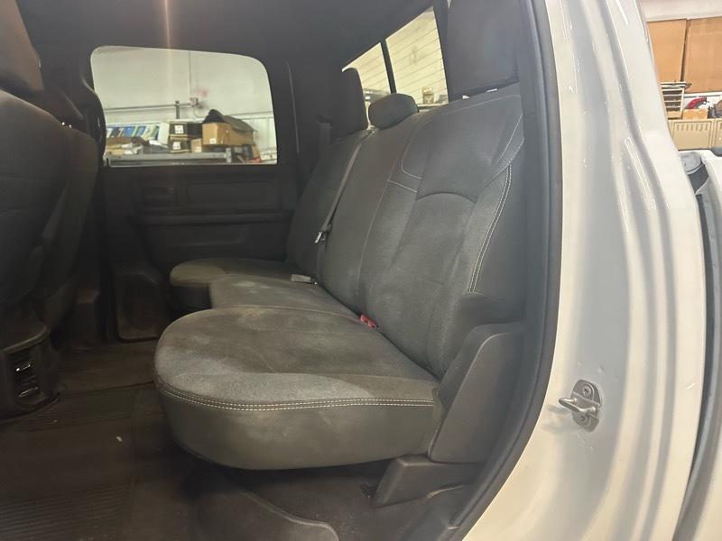 RAM 3500 Tradesman Crew Cab 4WD 2022