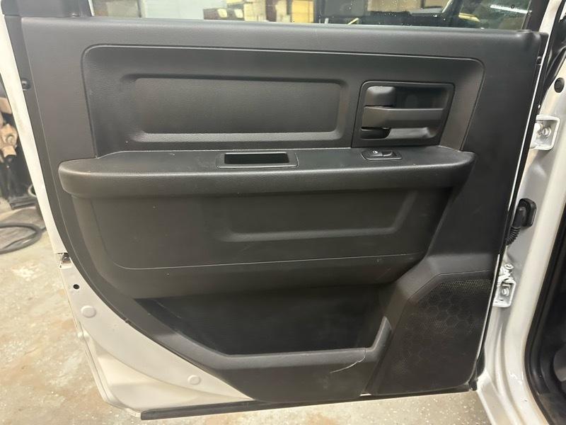 RAM 3500 Tradesman Crew Cab 4WD 2022