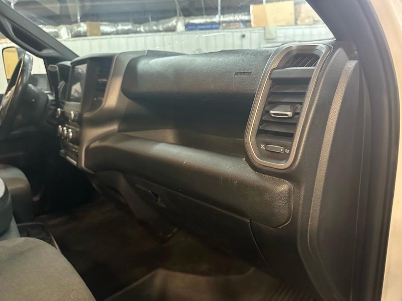 RAM 3500 Tradesman Crew Cab 4WD 2022