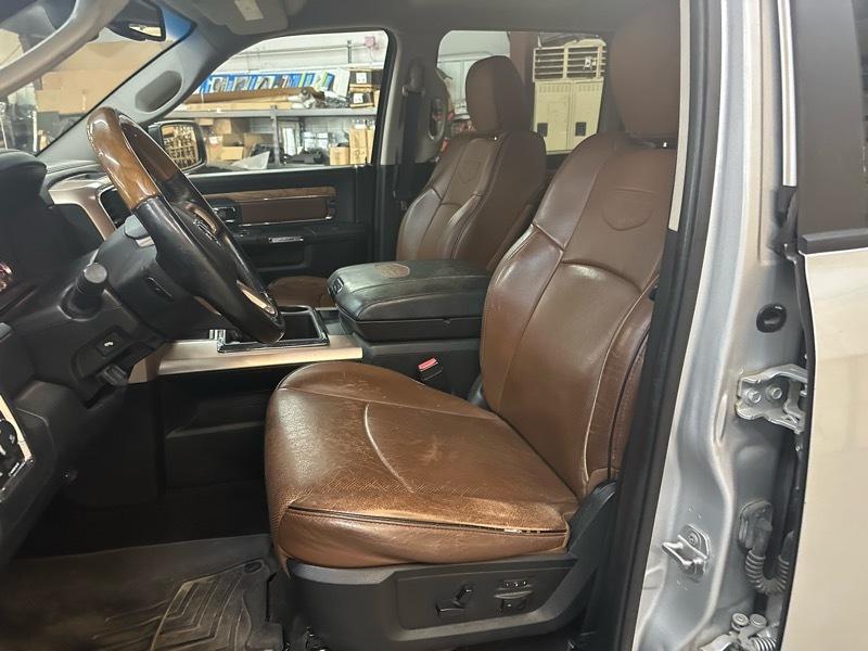 RAM 1500 Longhorn Crew Cab SWB 4WD 2015