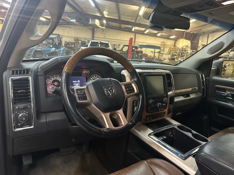 RAM 1500 Longhorn Crew Cab SWB 4WD 2015