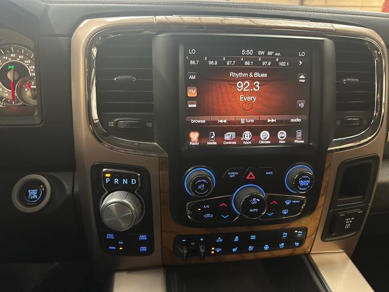 RAM 1500 Longhorn Crew Cab SWB 4WD 2015
