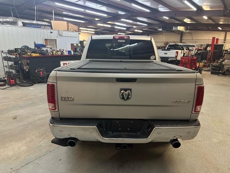RAM 1500 Longhorn Crew Cab SWB 4WD 2015