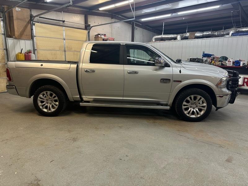 RAM 1500 Longhorn Crew Cab SWB 4WD 2015