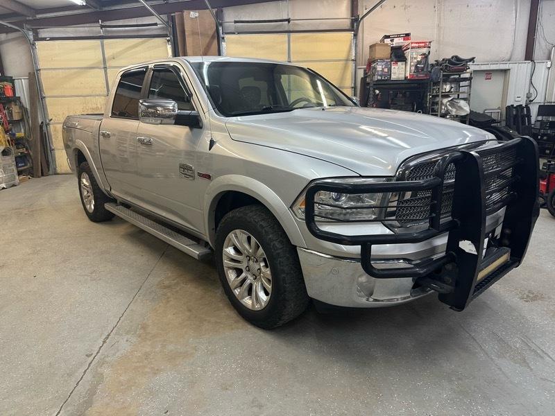 RAM 1500 Longhorn Crew Cab SWB 4WD 2015