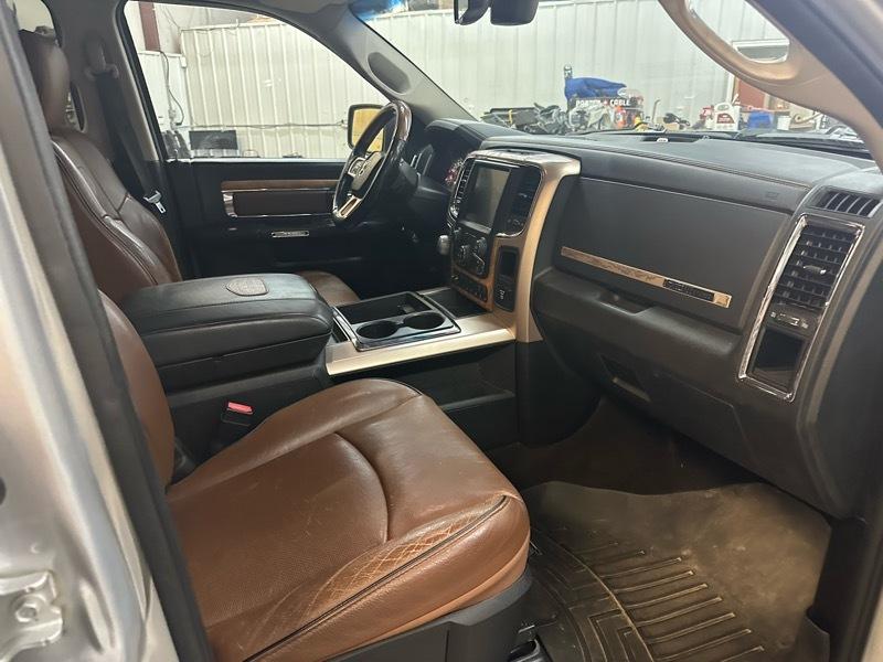 RAM 1500 Longhorn Crew Cab SWB 4WD 2015