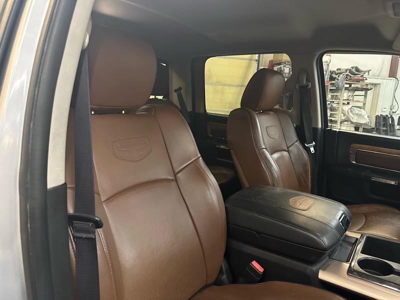 RAM 1500 Longhorn Crew Cab SWB 4WD 2015