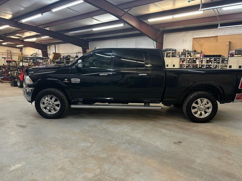 RAM 2500 Longhorn Mega Cab SWB 4WD 2014