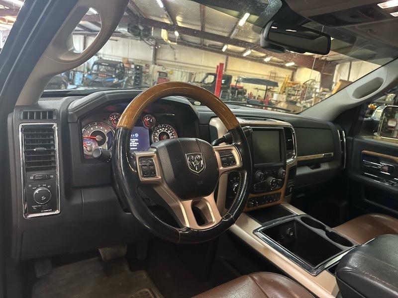 RAM 2500 Longhorn Mega Cab SWB 4WD 2014