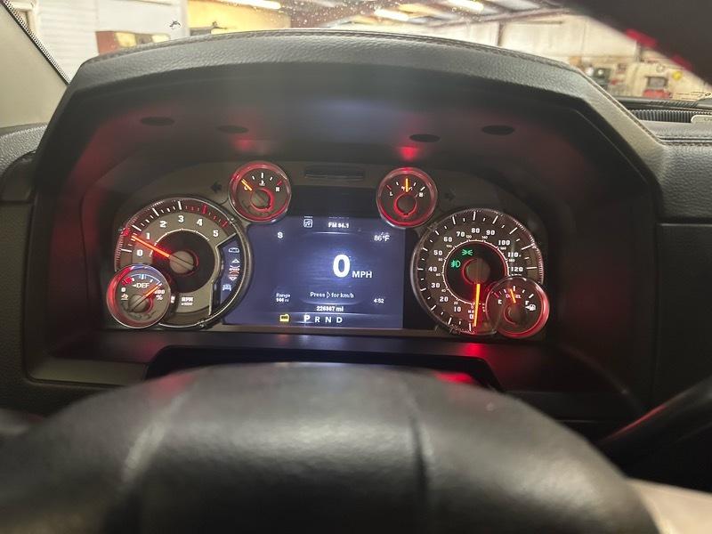 RAM 2500 Longhorn Mega Cab SWB 4WD 2014