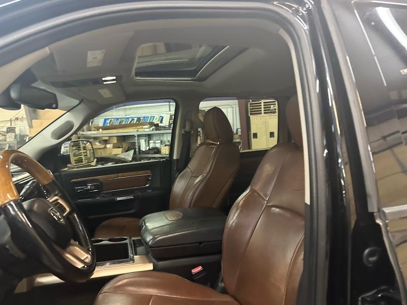 RAM 2500 Longhorn Mega Cab SWB 4WD 2014