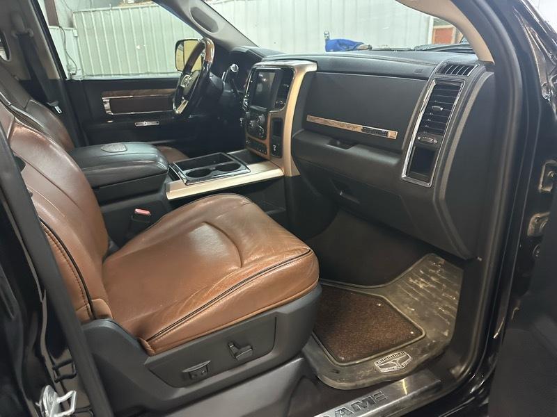 RAM 2500 Longhorn Mega Cab SWB 4WD 2014