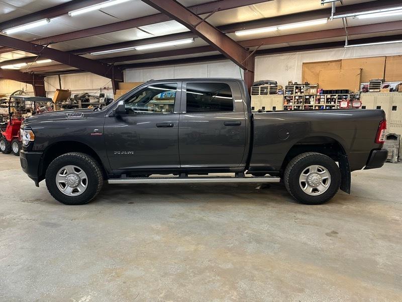 RAM 2500 Tradesman Crew Cab SWB 4WD 2021