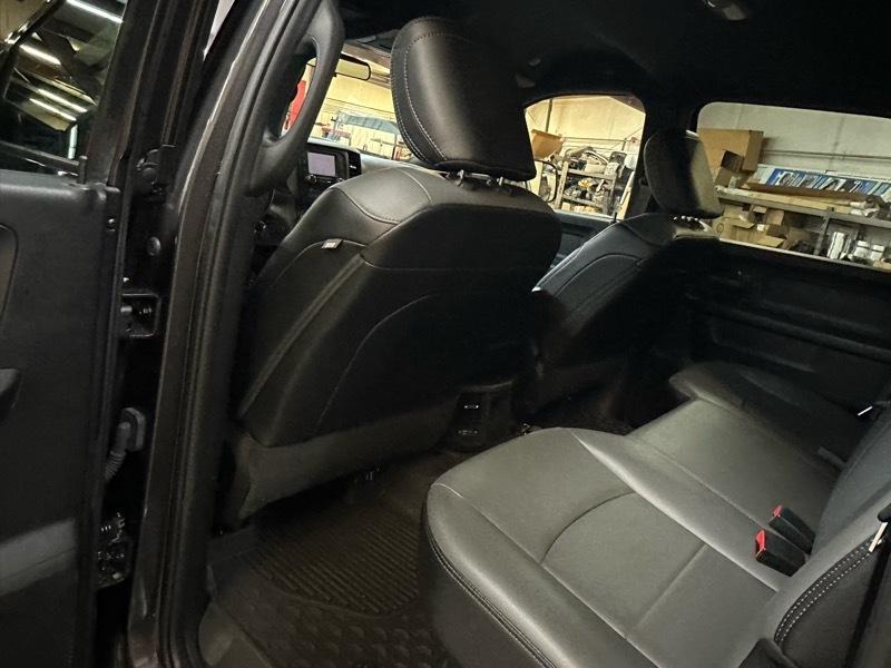 RAM 2500 Tradesman Crew Cab SWB 4WD 2021