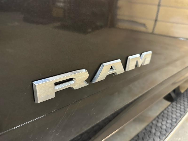 RAM 2500 Tradesman Crew Cab SWB 4WD 2021