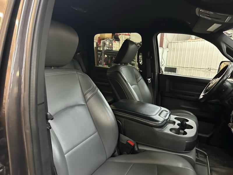 RAM 2500 Tradesman Crew Cab SWB 4WD 2021