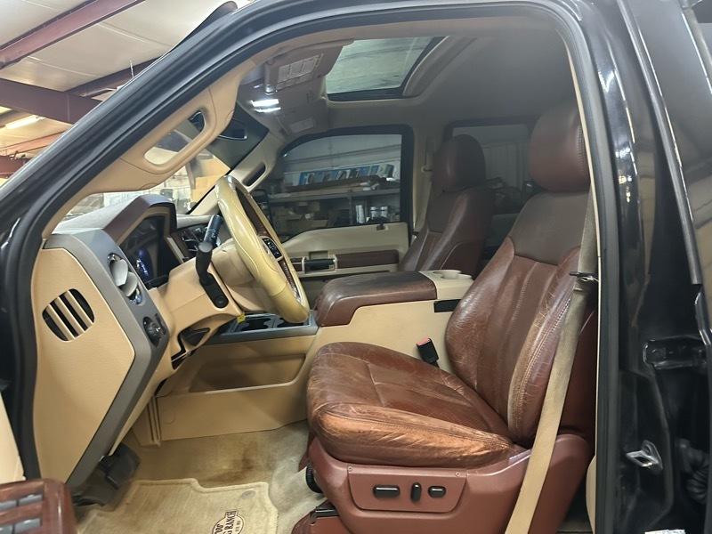 Ford F-250 SD King Ranch Crew Cab 4WD 2012