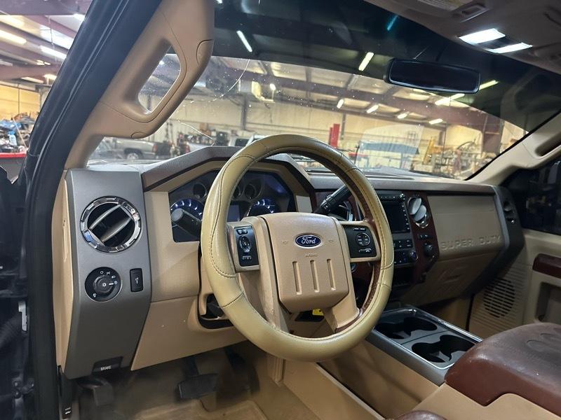 Ford F-250 SD King Ranch Crew Cab 4WD 2012