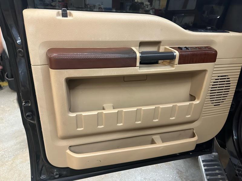 Ford F-250 SD King Ranch Crew Cab 4WD 2012