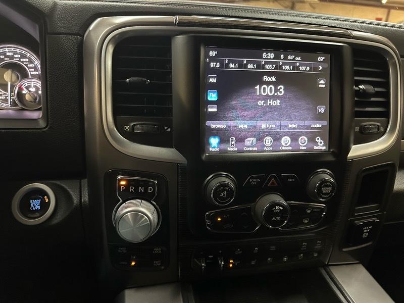 RAM 1500 Limited Longhorn 4x4 Crew Cab 5'7" Box 2015