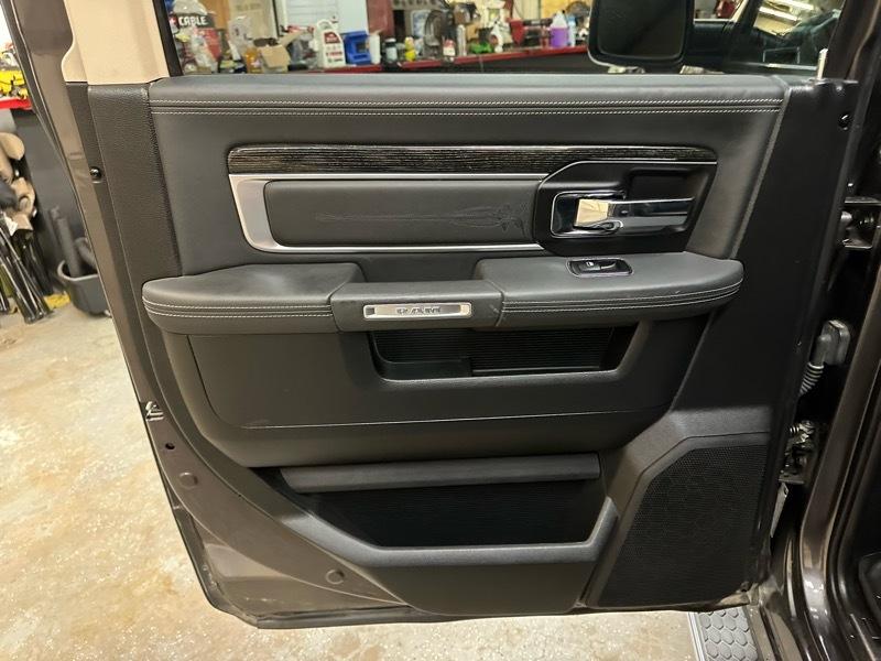 RAM 1500 Limited Longhorn 4x4 Crew Cab 5'7" Box 2015