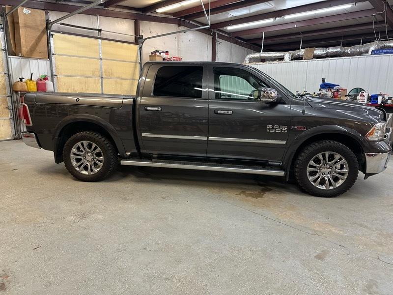 RAM 1500 Limited Longhorn 4x4 Crew Cab 5'7" Box 2015