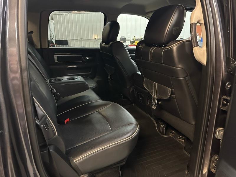 RAM 1500 Limited Longhorn 4x4 Crew Cab 5'7" Box 2015