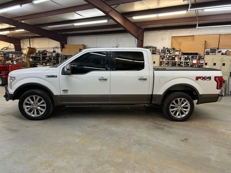 Ford F-150 King-Ranch SuperCrew 5.5-ft. Bed 4WD 2015