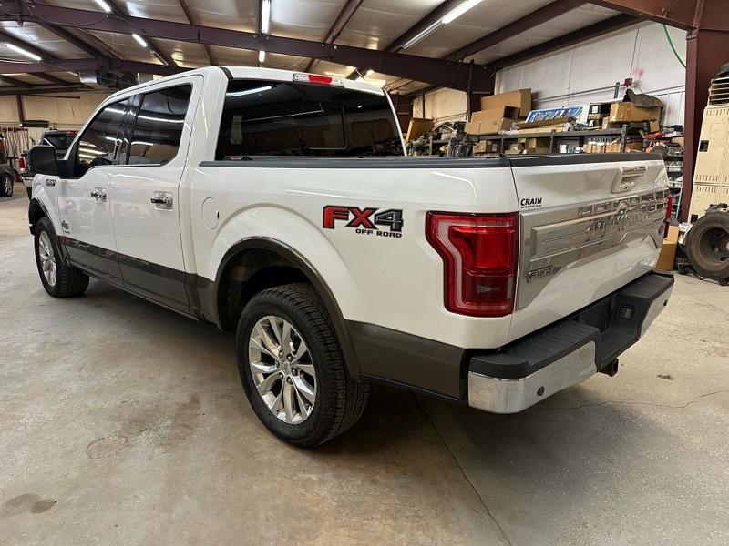 Ford F-150 King-Ranch SuperCrew 5.5-ft. Bed 4WD 2015
