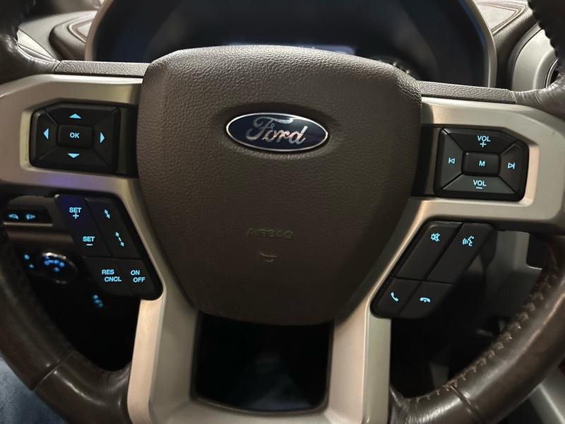 Ford F-150 King-Ranch SuperCrew 5.5-ft. Bed 4WD 2015