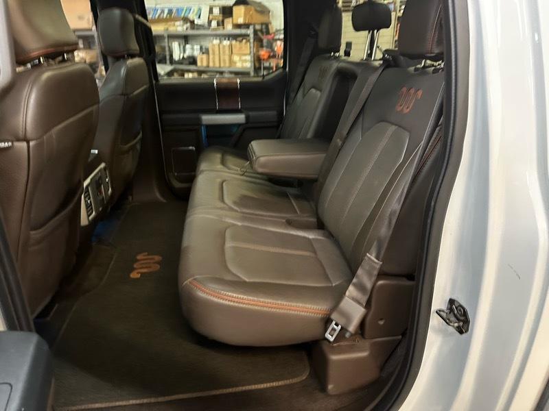 Ford F-150 King-Ranch SuperCrew 5.5-ft. Bed 4WD 2015
