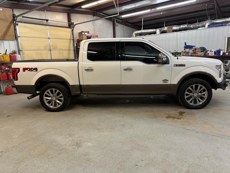 Ford F-150 King-Ranch SuperCrew 5.5-ft. Bed 4WD 2015