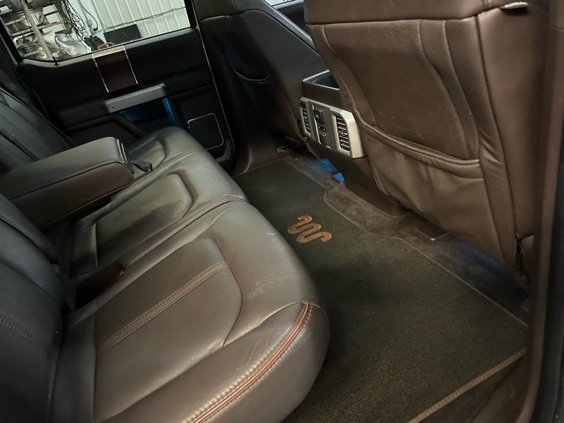 Ford F-150 King-Ranch SuperCrew 5.5-ft. Bed 4WD 2015