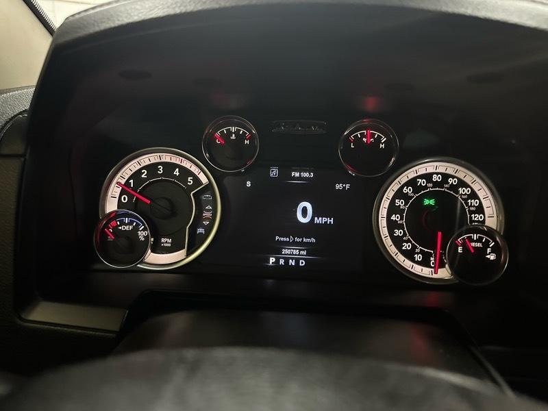 RAM 2500 Laramie Crew Cab SWB 4WD 2018