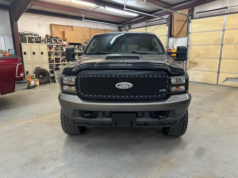 Ford Excursion Limited 6.8L 4WD 2004