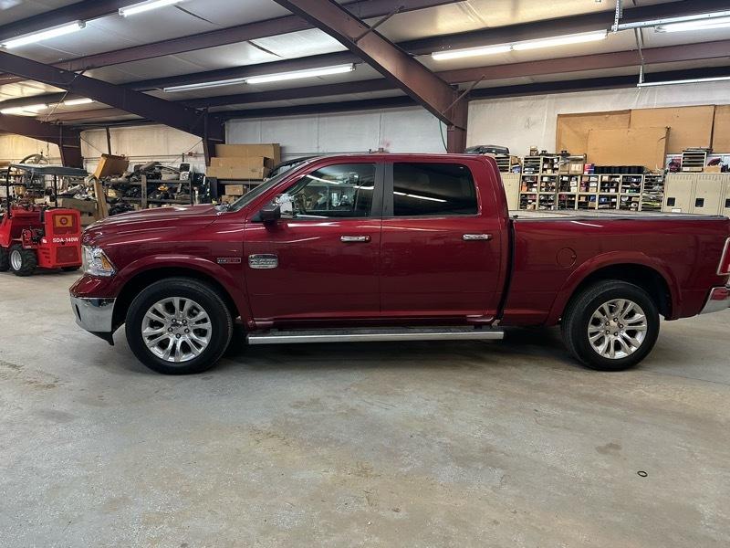 RAM 1500 Longhorn 4x4 Crew Cab 5'7" Box 2015