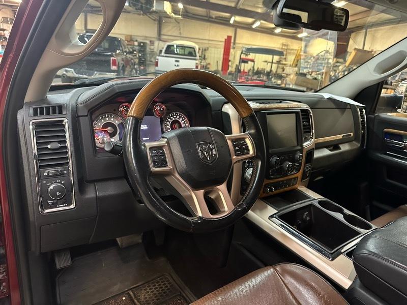 RAM 1500 Longhorn 4x4 Crew Cab 5'7" Box 2015