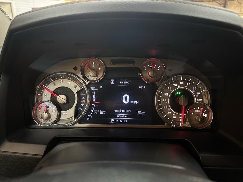 RAM 1500 Longhorn 4x4 Crew Cab 5'7" Box 2015